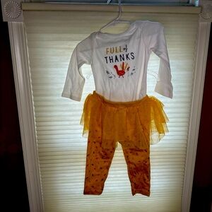 Adorable NWT baby girl thanksgiving outfit